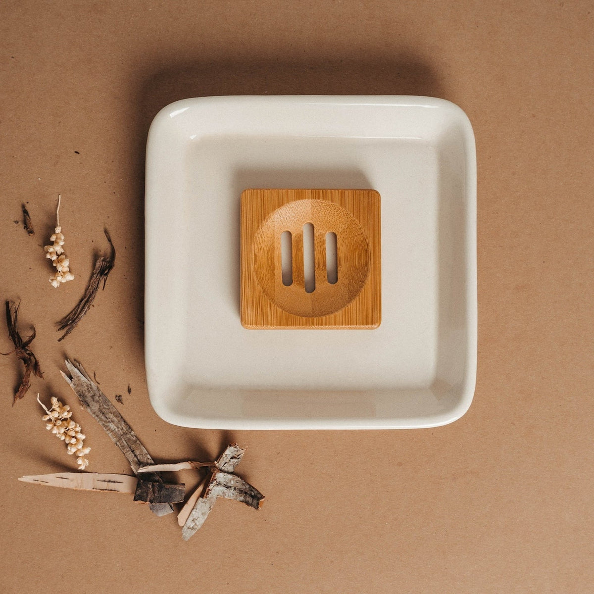 BAMBOE SHAMPOO BAR HOUDER - FREE
